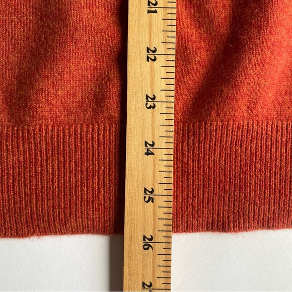 100% Cashmere Lands’ End Men’s Sweater XL - Picture 9 of 10